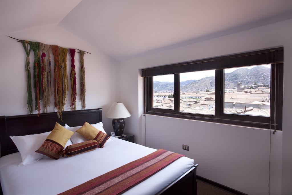 Hotel Tierra Viva Plaza 3*